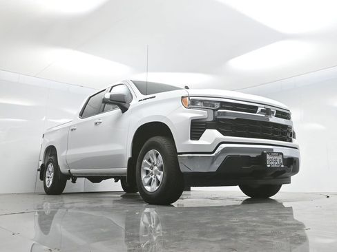 Used 2025 Chevrolet Silverado 1500 LT w/ LPO, Dark Essentials Package image 71