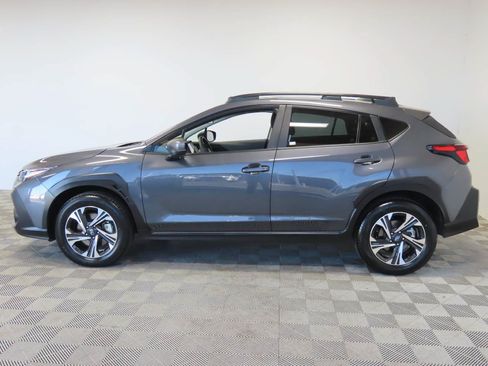 Used 2025 Subaru Crosstrek 2.5i Premium AWD/4WD image 5