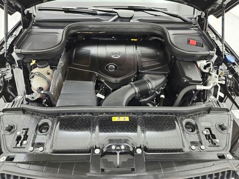 Certified 2024 Mercedes-Benz GLE 350 4MATIC image 16