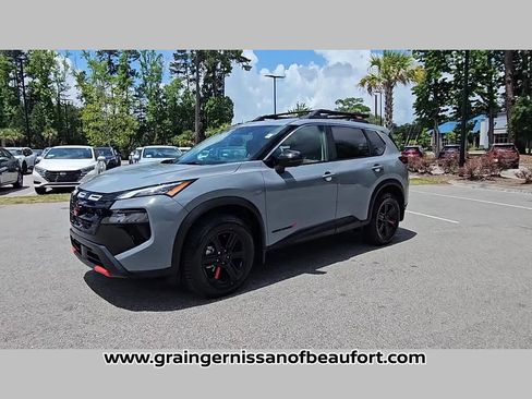 Used 2025 Nissan Rogue SV w/ Rock Creek Premium Package AWD/4WD image 21