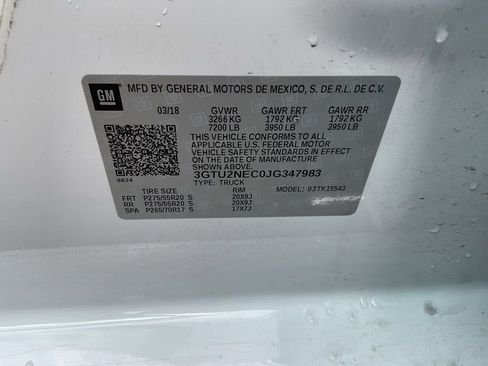 Used 2018 GMC Sierra 1500 SLT AWD/4WD image 42
