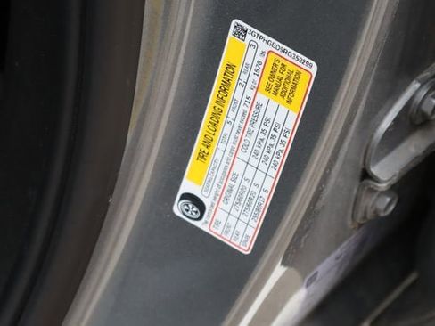 Certified 2024 GMC Sierra 1500 Denali RWD image 32