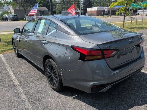Certified 2025 Nissan Altima 2.5 SV w/ SV Special Edition Package AWD/4WD image 7