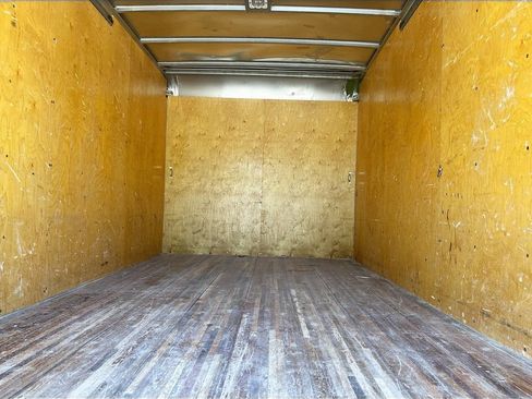 Used 2019 Mercedes-Benz Sprinter 170 image 15