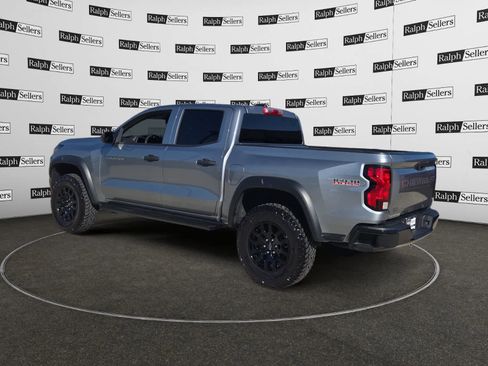 Used 2024 Chevrolet Colorado Trail Boss image 4
