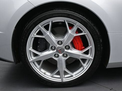 Used 2020 Chevrolet Corvette Stingray Preferred Cpe w/ 2LT Preferred Equipment Group RWD image 33