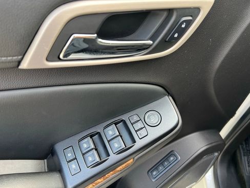 Used 2015 GMC Yukon Denali w/ Open Road Package image 14