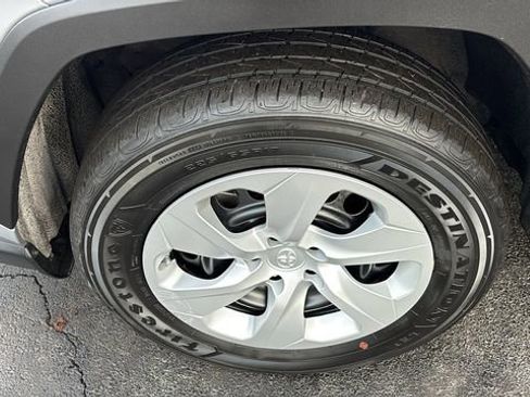 Used 2024 Toyota RAV4 LE image 34