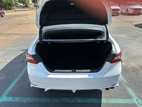 Used 2023 Toyota Camry SE image 24