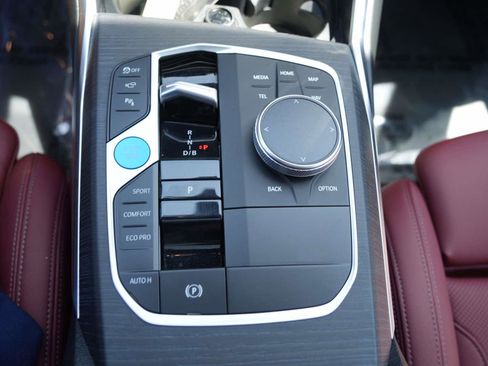 Used 2025 BMW i4 xDrive40i AWD/4WD image 21
