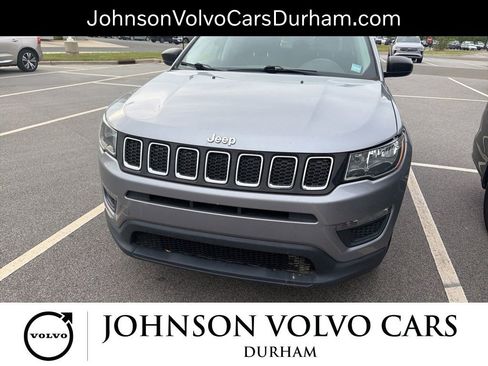 Used 2018 Jeep Compass Sport image 21