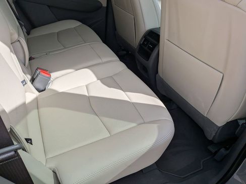 Certified 2024 Cadillac XT5 Premium Luxury w/ Technology Package FWD image 28