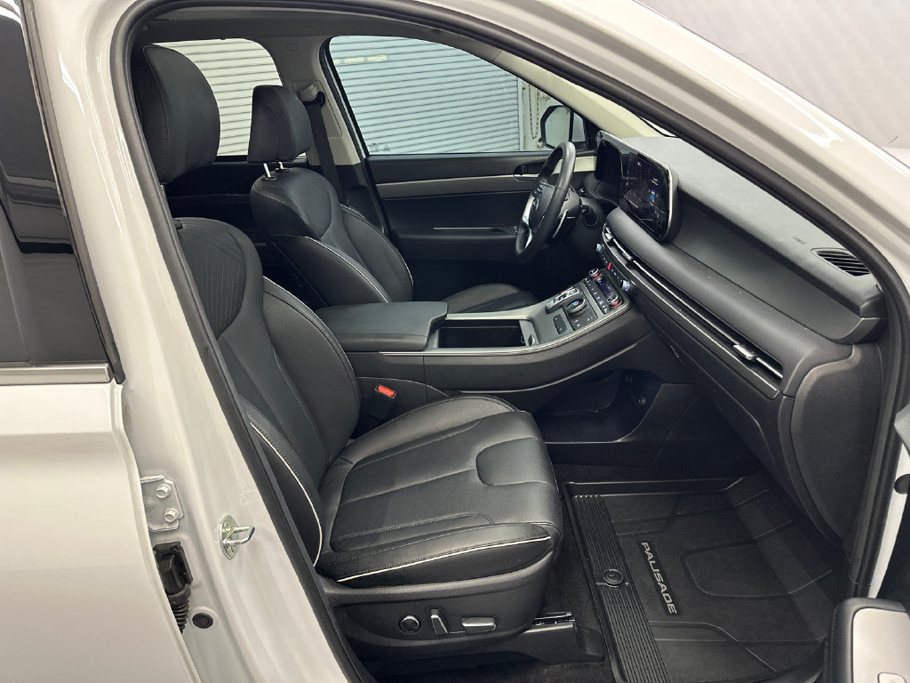 Used 2025 Hyundai Palisade XRT FWD image 14