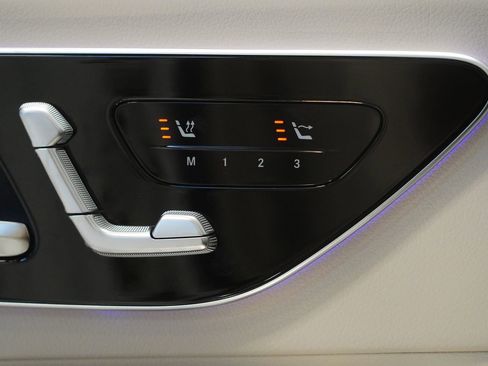 New 2026 Mercedes-Benz CLE 53 AMG 4MATIC Cabriolet image 35