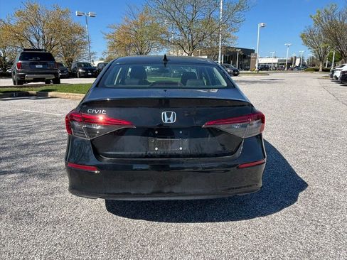 Certified 2023 Honda Civic EX image 7