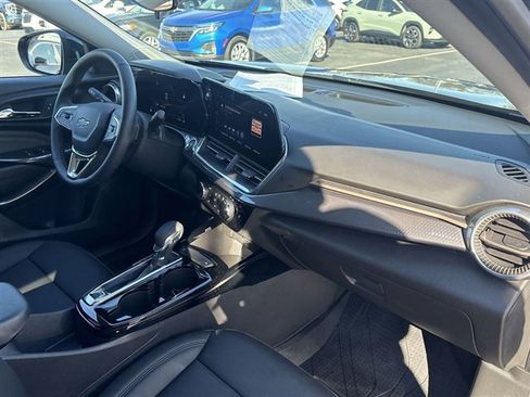 Certified 2025 Chevrolet Trax ACTIV w/ Driver Confidence Package image 27