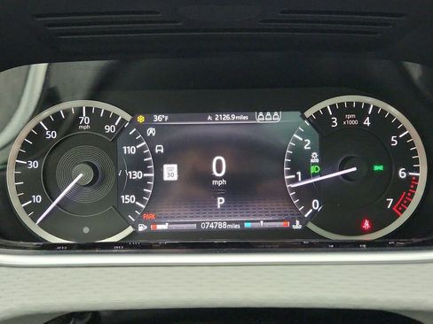 Used 2020 Land Rover Range Rover Evoque S image 13