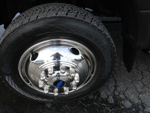 Used 2020 Ford F450 XL w/ Power Equipment Group image 29