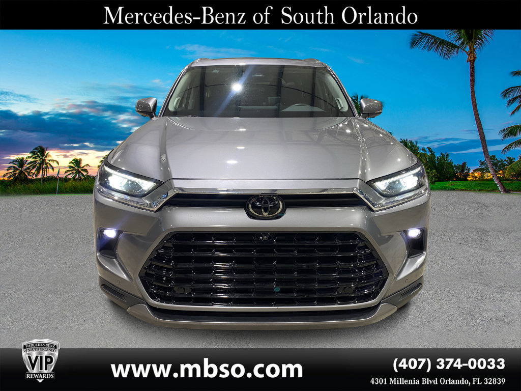 Used 2025 Toyota Grand Highlander AWD image 19