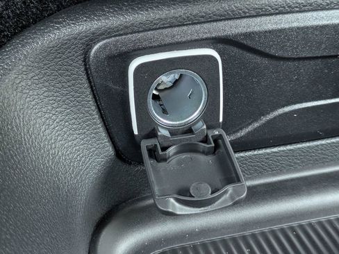 New 2026 Chrysler Pacifica Select image 27