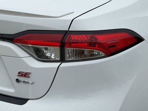 Used 2025 Toyota Corolla SE FWD image 7