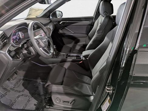 New 2025 Audi Q3 2.0T Premium image 4