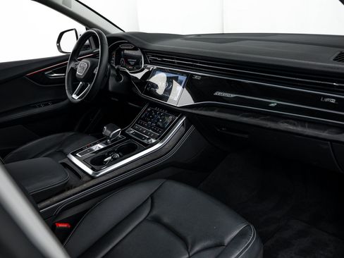 Certified 2023 Audi Q8 Premium Plus w/ Premium Plus Package AWD/4WD image 12