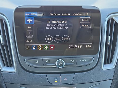 Used 2024 Chevrolet Malibu LT image 24