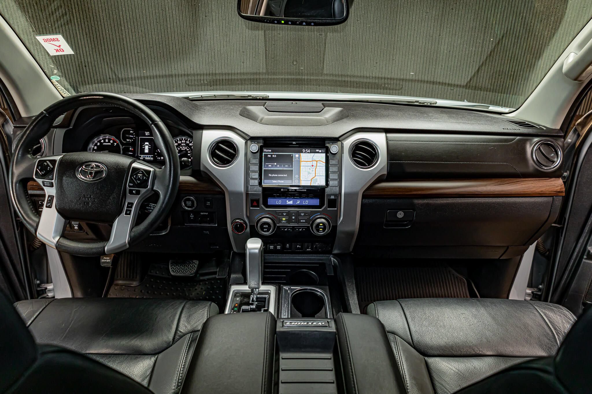Used 2021 Toyota Tundra Limited w/ Limited Premium Package AWD/4WD image 13