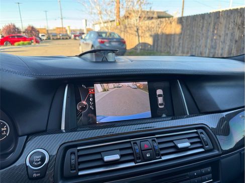 Used 2016 BMW M5 image 30