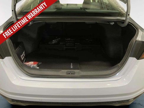 New 2026 Nissan Altima 2.5 SR FWD image 29