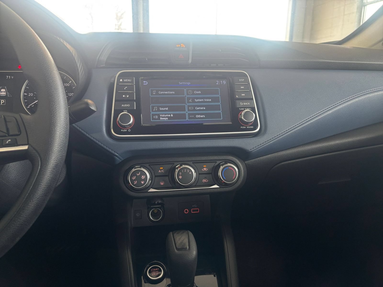 Used 2025 Nissan Versa SV FWD image 16