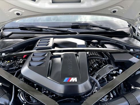 Used 2025 BMW M2 w/ Lighting Package RWD image 29