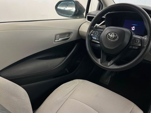 Used 2020 Toyota Corolla LE w/ Protection Package FWD image 11