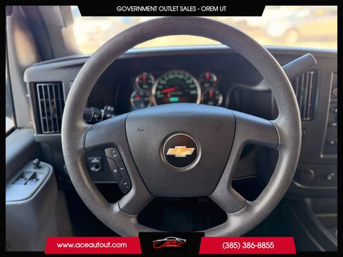 Used 2017 Chevrolet Express 2500 LS image 17