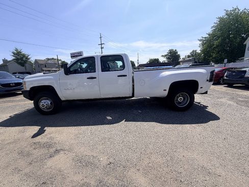 Used 2013 Chevrolet Silverado 3500 W/T w/ Snow Plow Prep Package AWD/4WD image 52