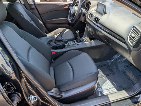 Used 2016 MAZDA MAZDA3 i Sport FWD image 35