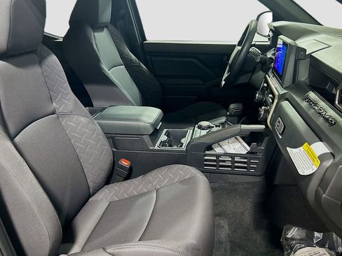 New 2026 Toyota Tacoma SR AWD/4WD image 25