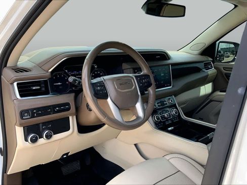 Certified 2021 GMC Yukon XL Denali RWD image 18