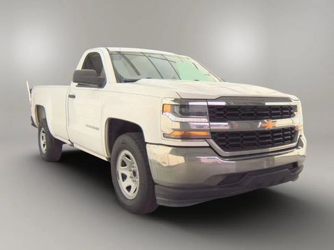 Used 2018 Chevrolet Silverado 1500 W/T w/ WT Convenience Package RWD image 4