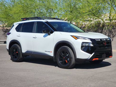 Used 2026 Nissan Rogue SV w/ Rock Creek Premium Package image 3