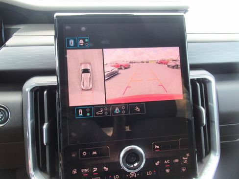 Used 2024 GMC Acadia Elevation w/ Luxury Package FWD image 27