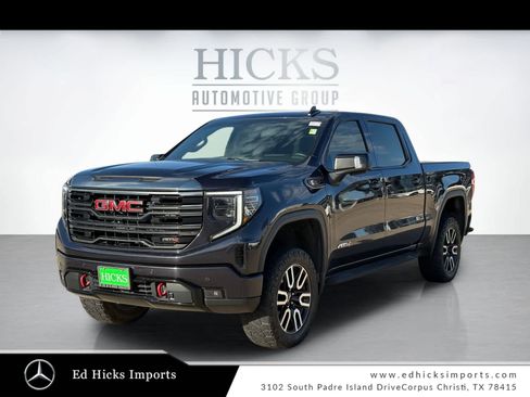 Used 2022 GMC Sierra 1500 AT4 w/ Technology Package image 1