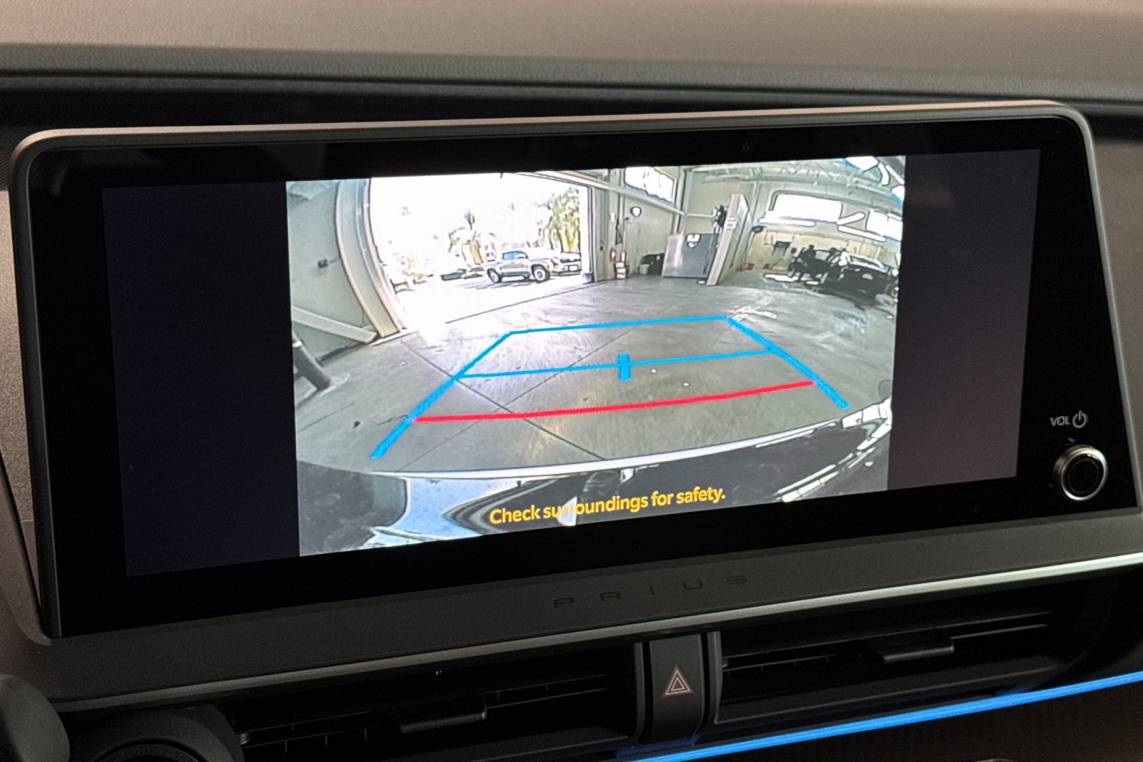 New 2027 Toyota Prius XLE FWD image 23