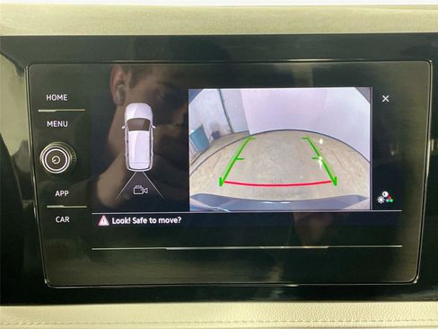 Used 2025 Volkswagen Taos S image 15