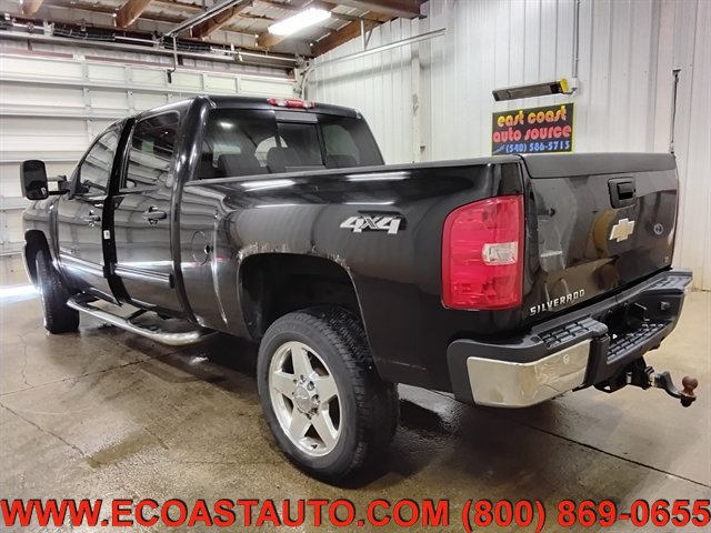 Used 2011 Chevrolet Silverado 2500 LT w/ Interior Plus Package AWD/4WD image 6