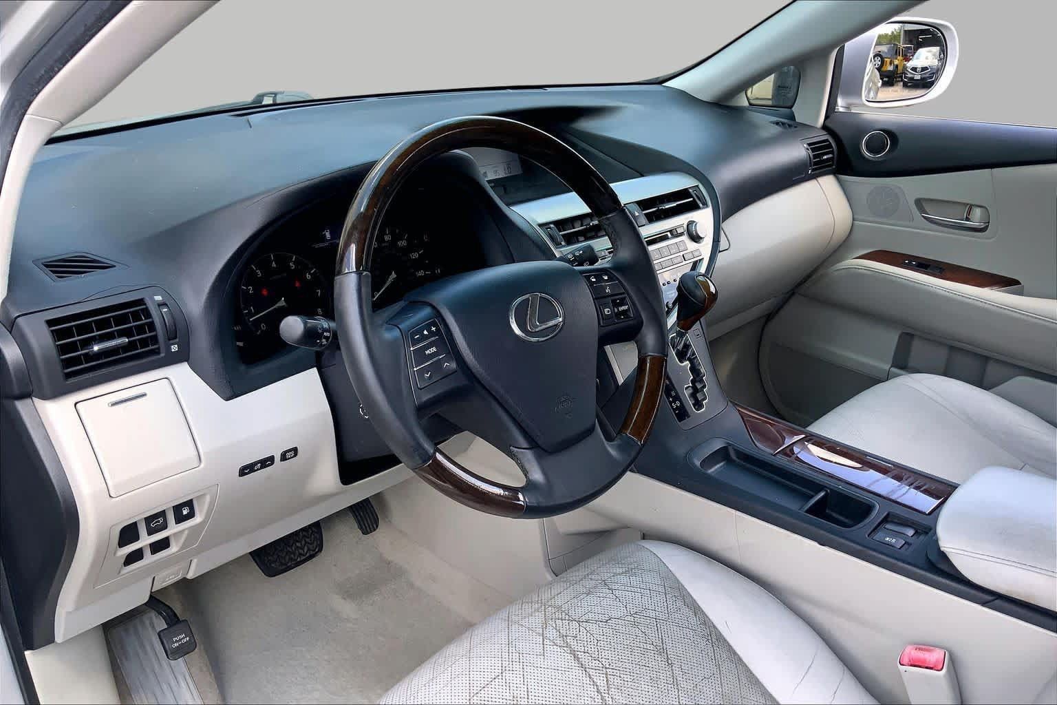 Used 2010 Lexus RX 350 2WD w/ Premium Pkg image 17