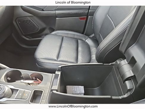 Used 2024 Ford Escape Platinum image 36