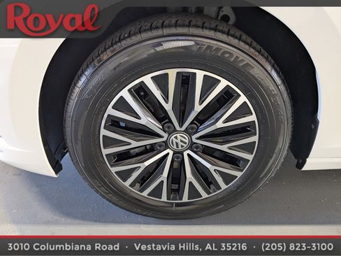 Used 2019 Volkswagen Jetta SE image 24