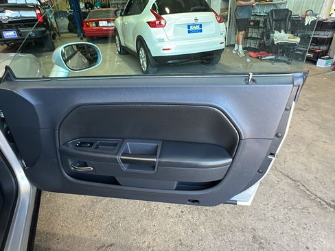 Used 2010 Dodge Challenger R/T RWD image 16
